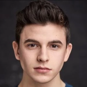 Toby Murray Biography