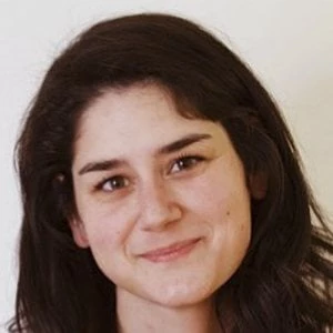 Elyse Myers Biography