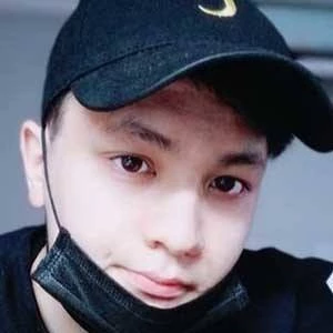 Mythymoo Biography