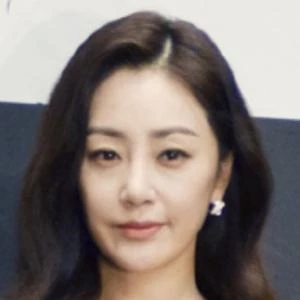 Oh Na-ra - Age, Bio, Birthdate, Family, Networth & More