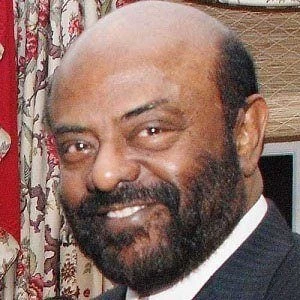 Shiv Nadar - Age, Wiki, Birthdate, Bio, Networth, Family & More