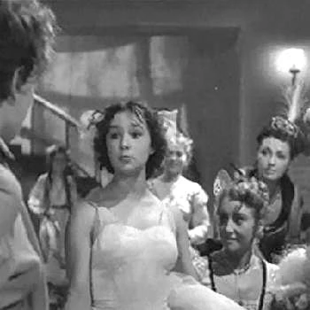 Nadia Chayun - Age, Bio, Birthdate, Family, Networth & More