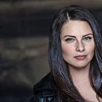 Nadia George - Age, Bio, Birthdate, Family, Networth & More