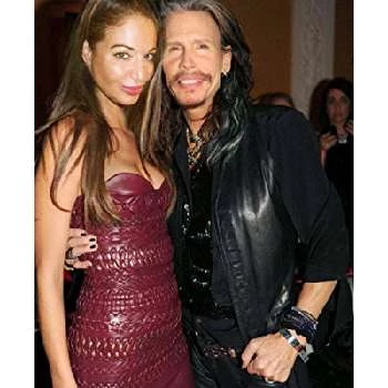 Nadine Christine Hamdan - Age, Bio, Birthdate, Family, Networth & More