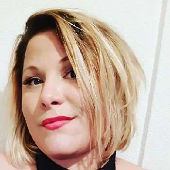 Nadine Hahl - Family, Bio, Birthday, Family, Income & More