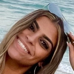 Laurin Naemi Biography
