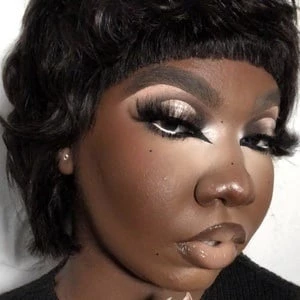 naezrahlooks - Biography, Birthday, Wiki, Family, Networth & More