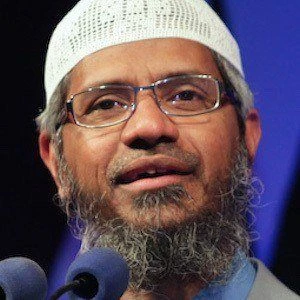 Zakir Naik - Age, Wiki, Birthdate, Bio, Networth, Family & More
