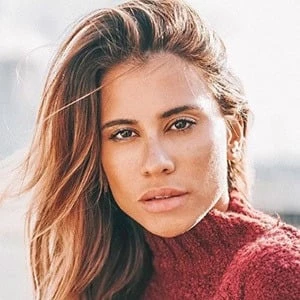 Naila In Vogue - Bio, Networth, Family, Age, Birthdate & More