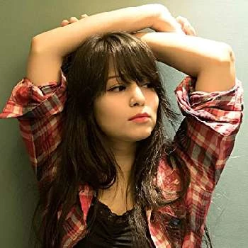 Naina Trivedi - Age, Bio, Birthdate, Family, Networth & More