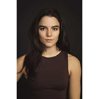 Naomi Frenette - Age, Bio, Birthdate, Family, Networth & More