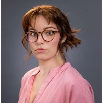 Naomi Prentice - Age, Bio, Birthdate, Family, Networth & More