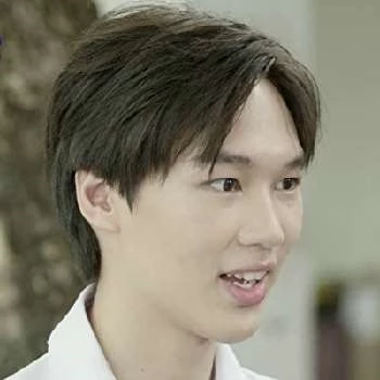 Napat Patcharachavalit - Age, Bio, Birthdate, Family, Networth & More