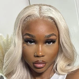 Salma Naran - Birthplace, Bio, Wiki, Birthday, Family, Networth & More