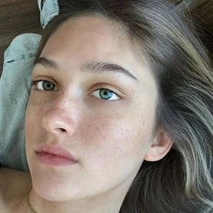 Geneva Natalia Biography