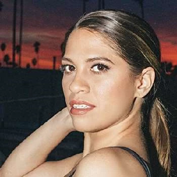 Natasha Elías - Age, Bio, Birthdate, Family, Networth & More