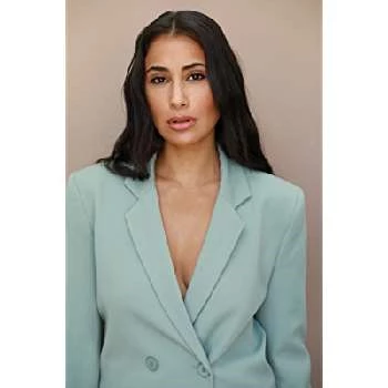 Natasha Forouzannia - Age, Bio, Birthdate, Family, Networth & More