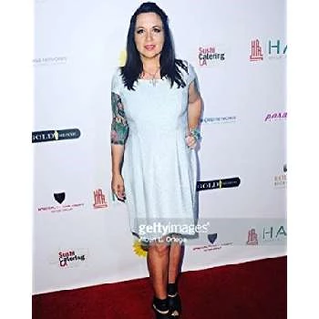 Natasha Lee Martin - Age, Bio, Birthdate, Family, Networth & More