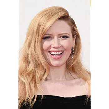 Natasha Lyonne - Family, Bio, Birthday, Family, Income & More