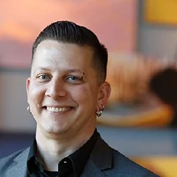 Nathan Fariss - Age, Bio, Birthdate, Family, Networth & More