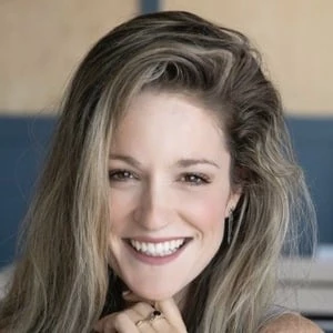 Tal Navarro Biography