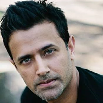 Navin Chowdhry Biography