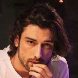 Alp Navruz - Family, Bio, Birthdate,Age, Networth , Wiki& More