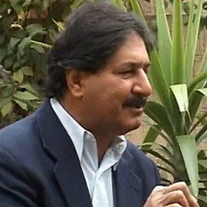 Sarfraz Nawaz - Age, Bio, Birthdate, Family, Networth & More