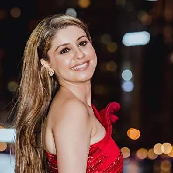 Neha Saroopa - Age, Bio, Birthdate, Family, Networth & More