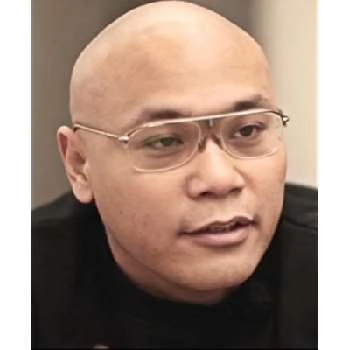 Neil Armstrong - Age, Bio, Birthdate, Family, Networth & More