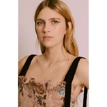 Nell Tiger Free Biography