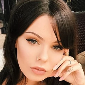 Sabrina Nellie Biography