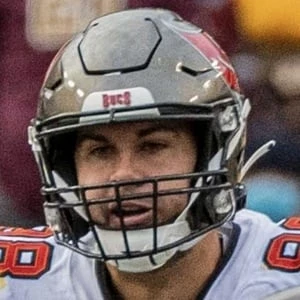 Anthony Nelson - Family, Bio, Birthday, Family, Income & More