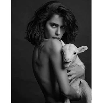 Nesrin Cavadzade - Birthplace, Bio, Wiki, Birthday, Family, Networth & More