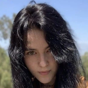 Nahily Netam - Family, Bio, Birthdate,Age, Networth , Wiki& More