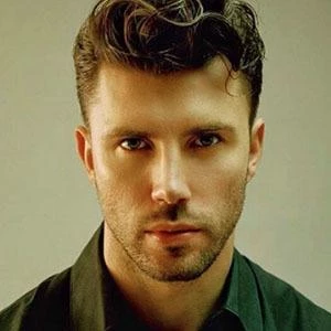 Kamil Nicalek Biography