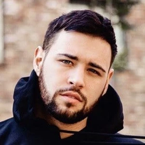 Kieran Nicholls - Age, Height, Birthdate, Bio, Family, Networth & More