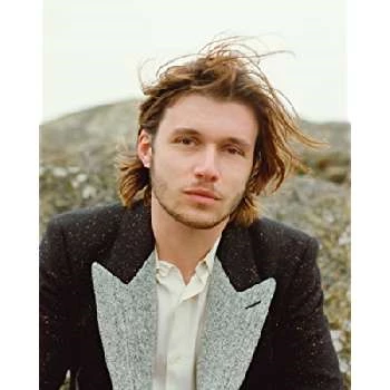 Nick Robinson - Age, Bio, Birthdate, Family, Networth & More