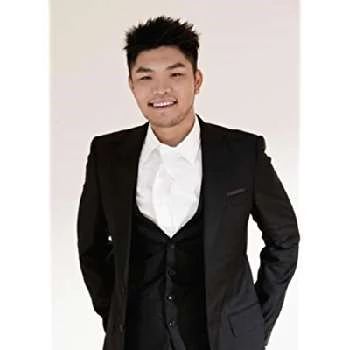 Nicky Lee - Age, Bio, Birthdate, Family, Networth & More