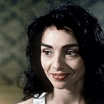 Nicola Kelly - Age, Bio, Birthdate, Family, Networth & More