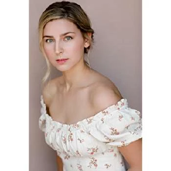 Nicole Douglas - Age, Bio, Birthdate, Family, Networth & More