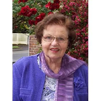 Nicole Dron - Age, Bio, Birthdate, Family, Networth & More