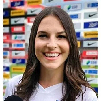 Nicole Holliday - Age, Bio, Birthdate, Family, Networth & More