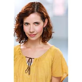 Nicole Smolen - Adderess, Bio, Birthdate, Family, Wiki & More