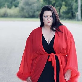 Nicole Tuttle - Age, Bio, Birthdate, Family, Networth & More