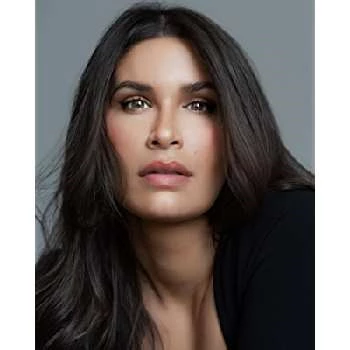 Nicole Villamil - Age, Bio, Birthdate, Family, Networth & More