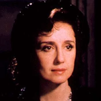 Nicoletta Braschi - Biography, Birthday, Family, Wki, Networth & More