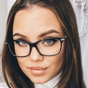 Viivi Niemi Biography