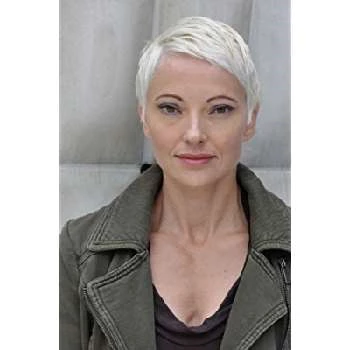 Nikki Flux Biography