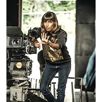 Nimisha Mukerji - Age, Bio, Birthdate, Family, Networth & More